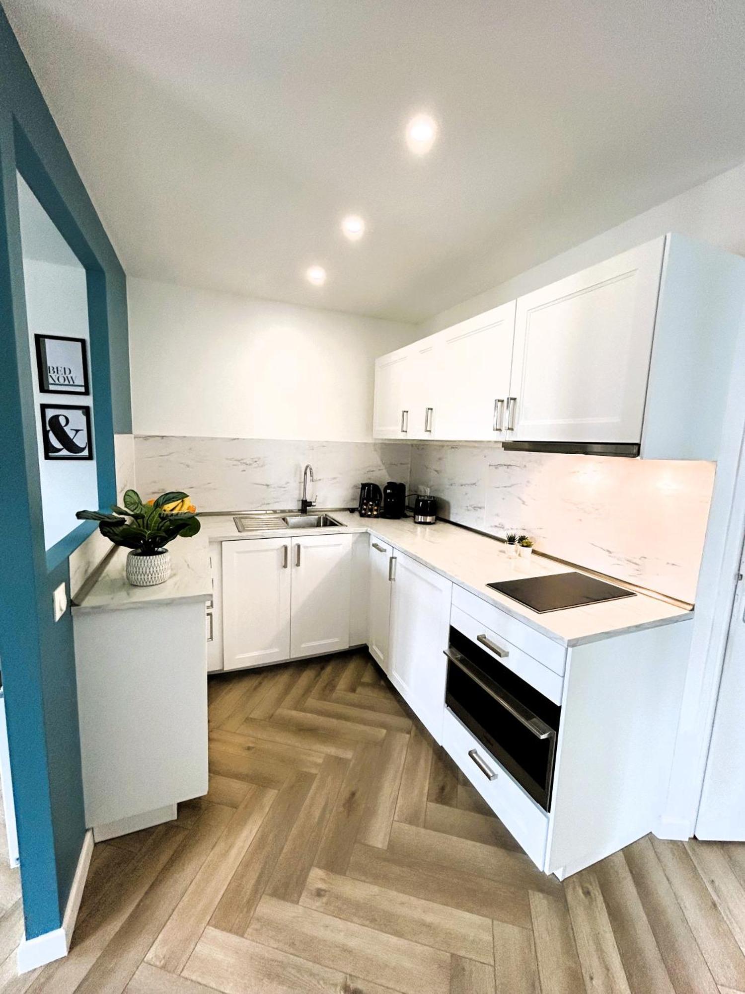 La Maison Hugo Apartment